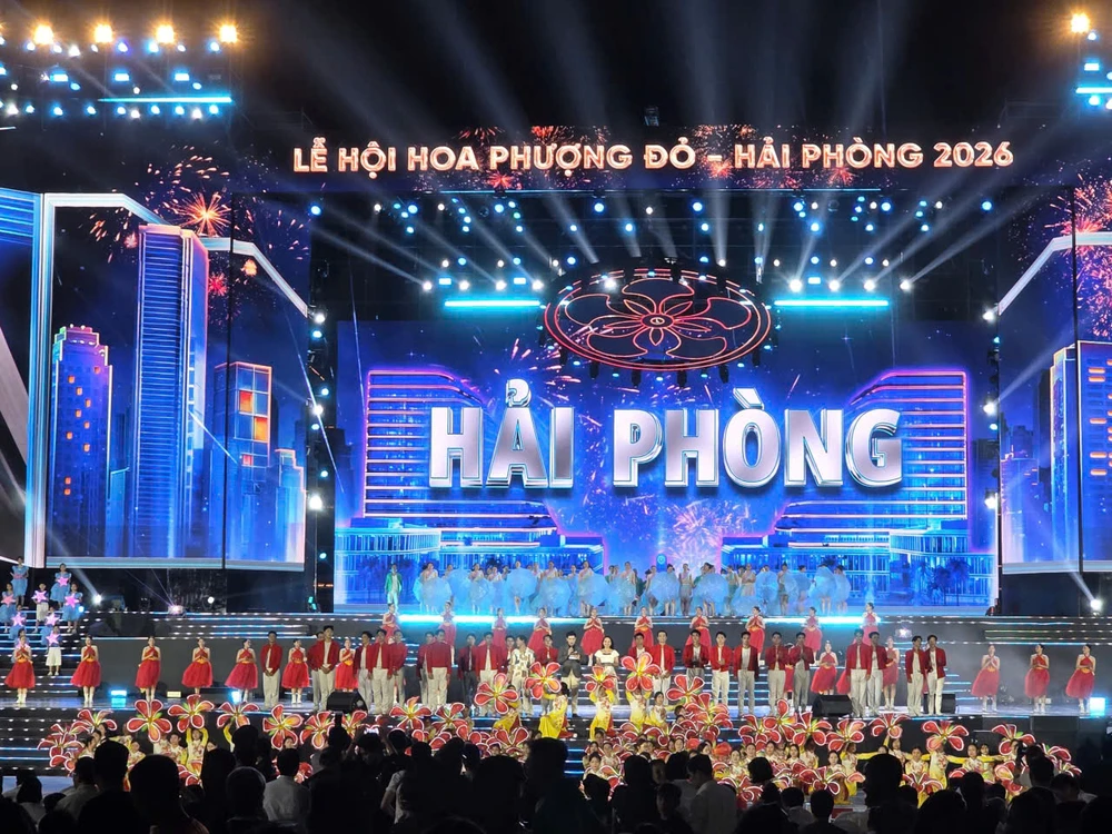 san-sang-cho-le-hoi-hoa-phuong-do-hai-phong-2026-3.jpg