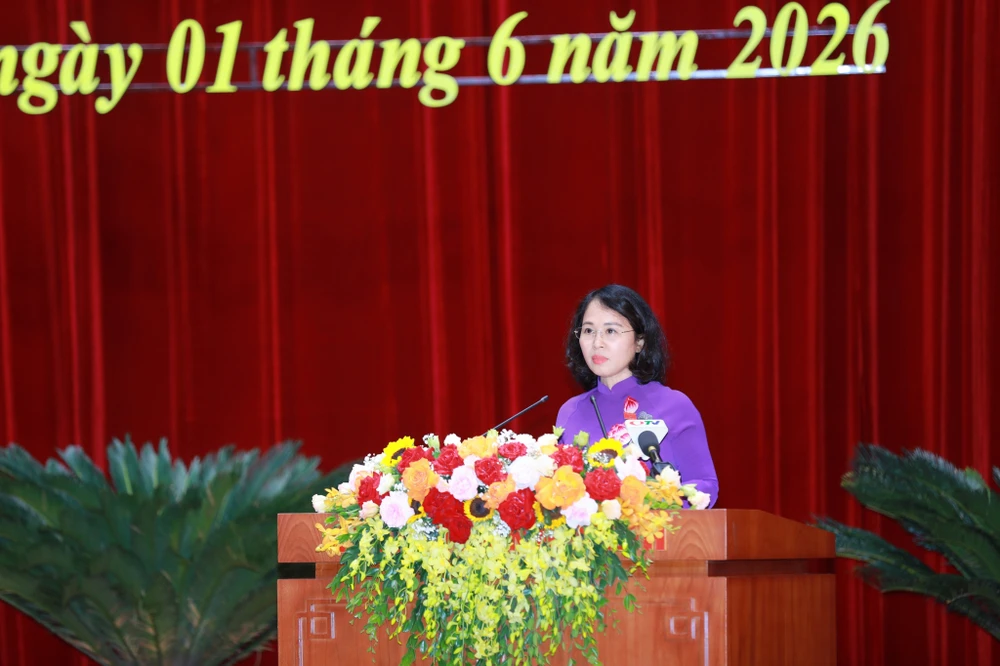 quang-ninh-thong-qua-nghi-quyet-cho-y-kien-ve-viec-thanh-lap-thanh-pho-quang-ninh-truc-thuoc-trung-uong-2.jpg