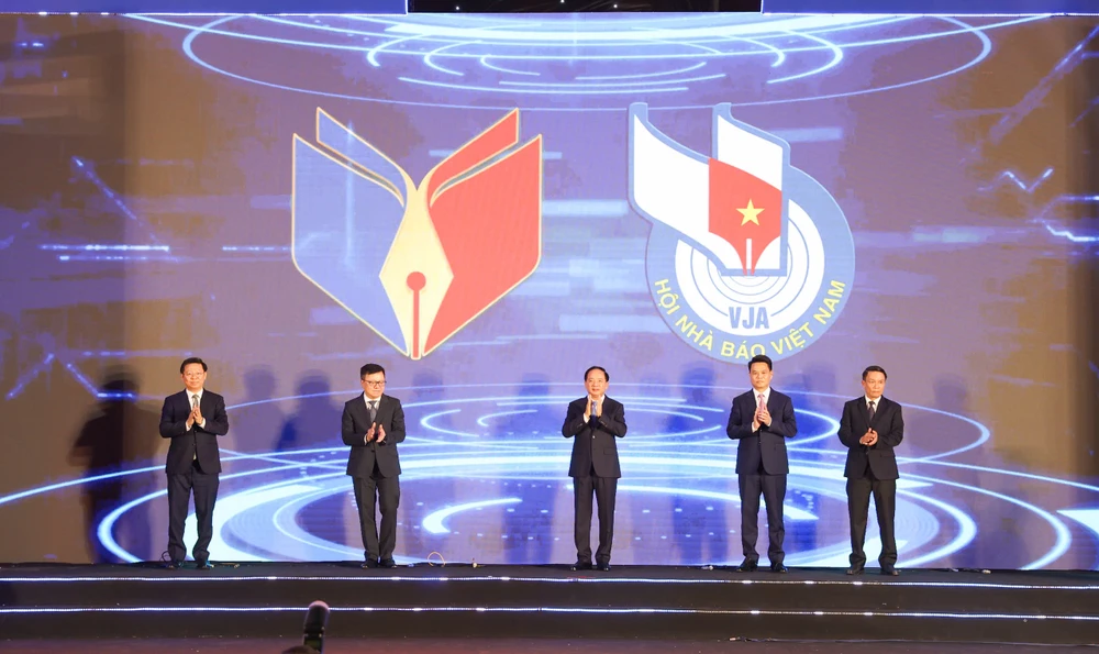 khai-mac-hoi-bao-toan-quoc-nam-2026-bao-chi-viet-nam-trung-thanh-sang-tao-trach-nhiem-trong-ky-nguyen-moi-7.jpg