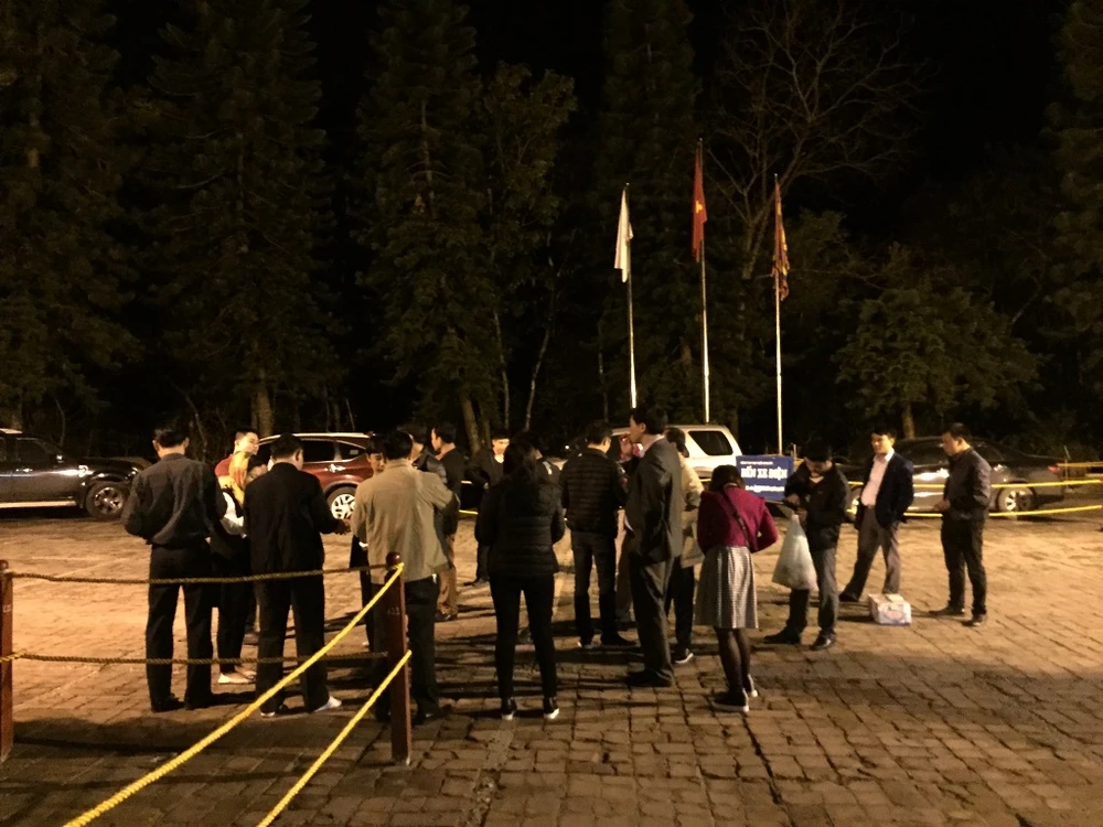 Hành hương lên Yên Tử lúc nửa đêm ảnh 1 Hành hương lên Yên Tử lúc nửa đêm ảnh 1