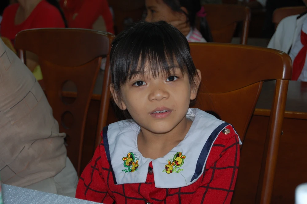 Bé Lê Thị Tú Yên 