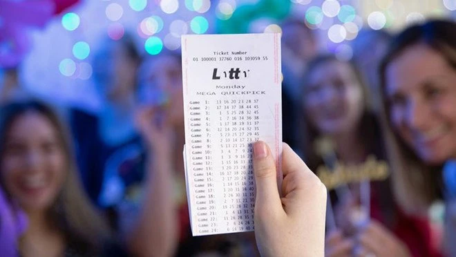 Phát hiện vé số để quên 4 tháng trúng độc đắc 40 tỉ đồng ảnh 1