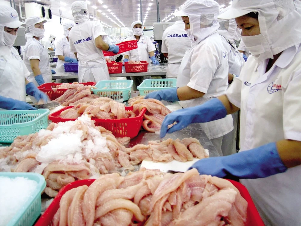 hinh-thuy-san-kien-nghi-ho-tro-dich-COVID19