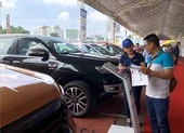 Được giảm lệ phí trước bạ, nhiều người rục rịch mua ô tô