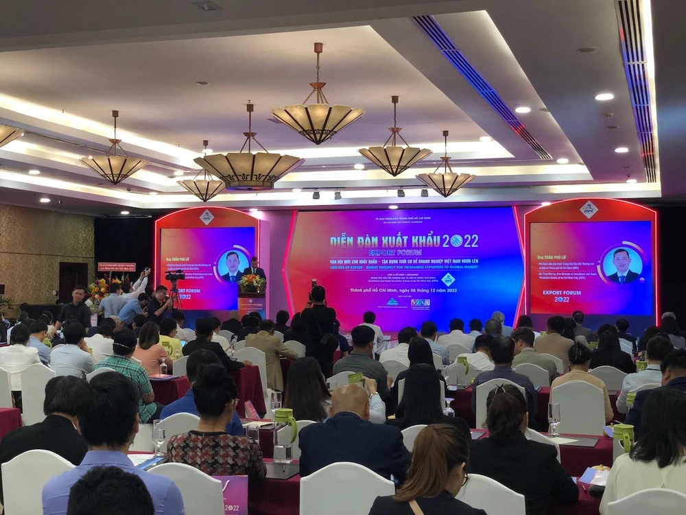 TP.HCM tiếp tục là "điểm sáng" trong hoạt động xuất nhập khẩu hàng hoá năm 2022. Ảnh: QH