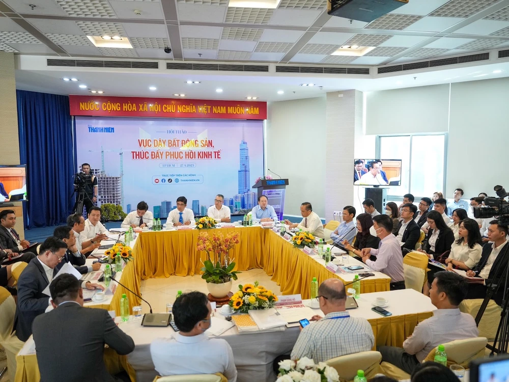 Quang cảnh hội thảo. Ảnh: QUANG HUY Quang cảnh hội thảo. Ảnh: QUANG HUY