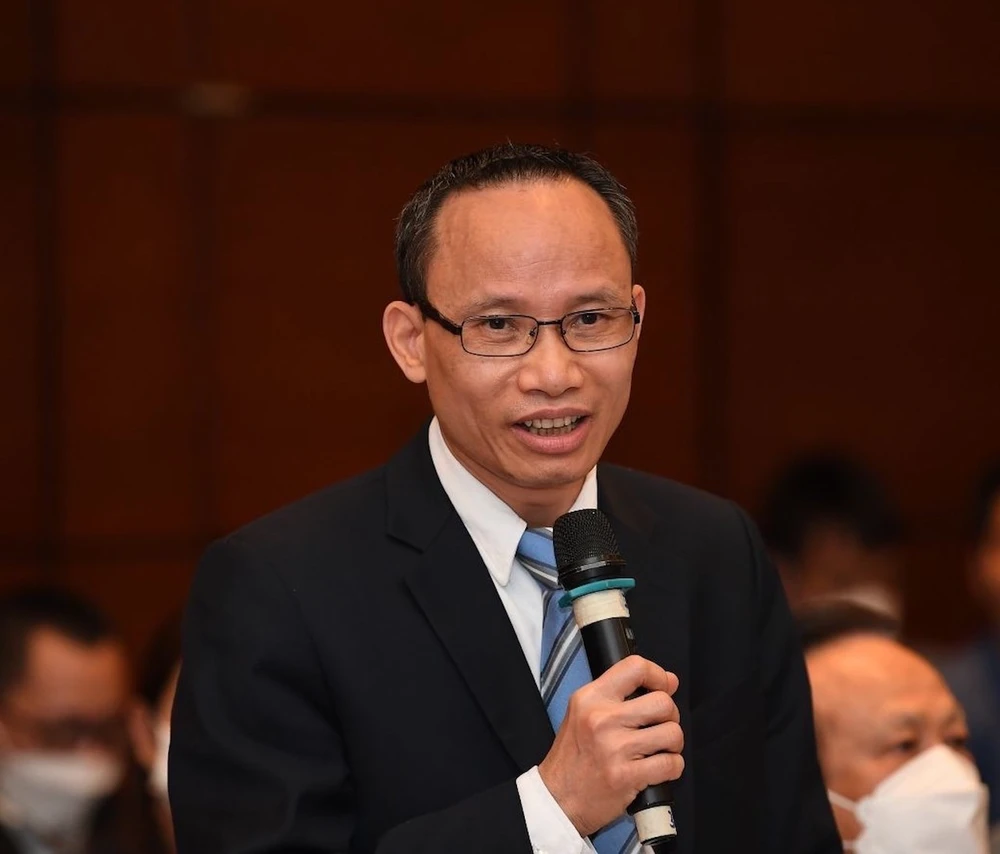 chuyên gia kinh tế