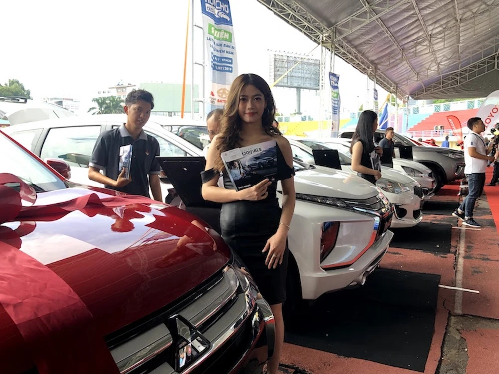 ô tô nhập khẩu