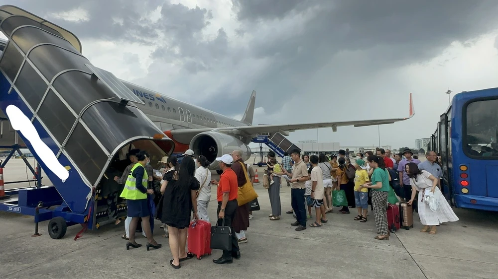 nợ thuế cục quản lý xuất nhập cảnh