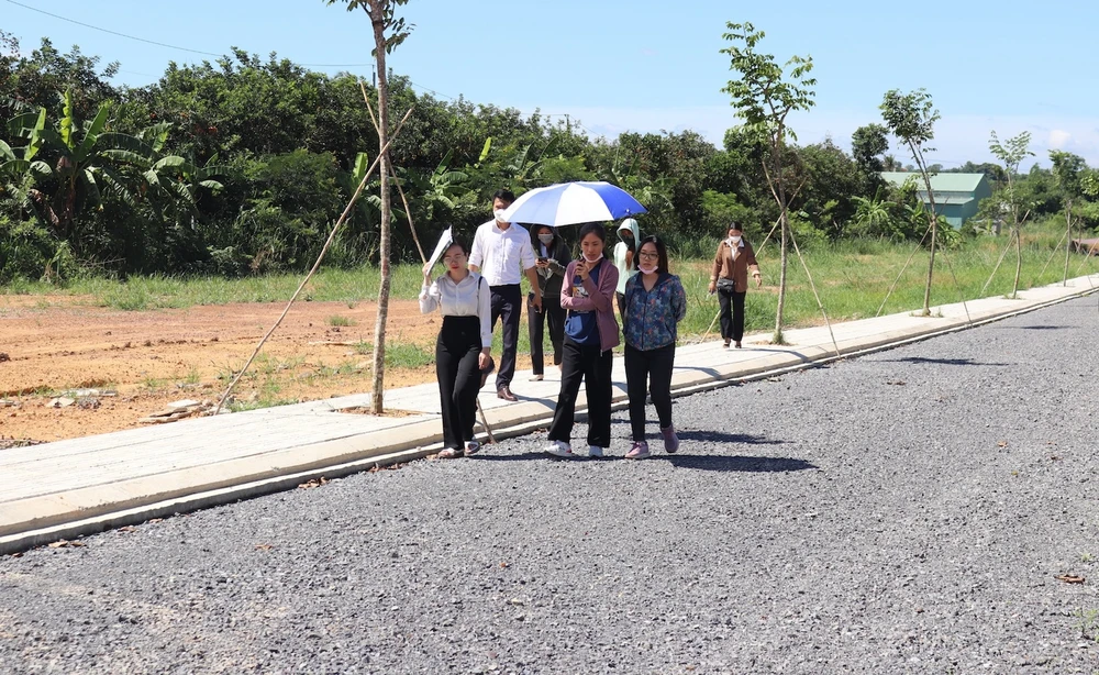 giao dịch đất nền