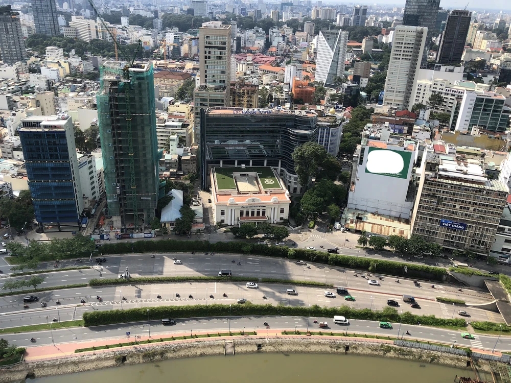 chuyên gia nước ngoài