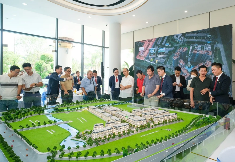 Dòng tiền đầu tư bất động sản năm 2026 sẽ thanh lọc mạnh, ưu tiên pháp lý sạch và giá trị thực thay vì đầu cơ lướt sóng. Ảnh minh họa: QUANG HUY