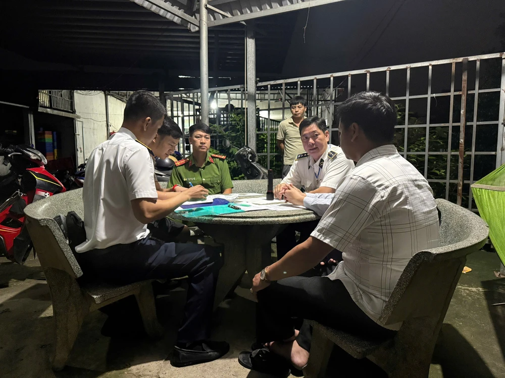 giet-mo-trai-phep-gia-cam-chan-nuoi-thu-y-tphcm4.JPG