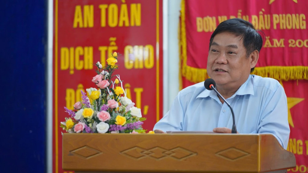 giet-mo-dich-benh-thuc-pham-trai-phep2.JPG