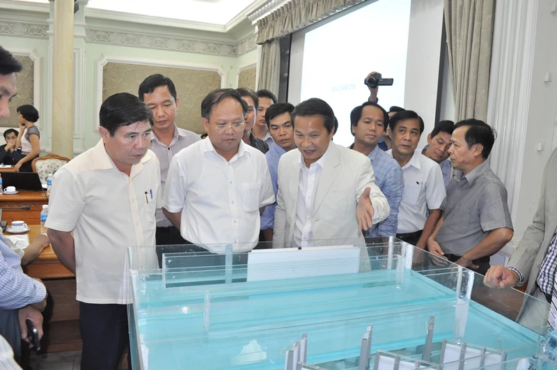 Chủ tịch UBND TP.HCM nhận xét về đề án chống ngập 20.000 tỉ ảnh 1