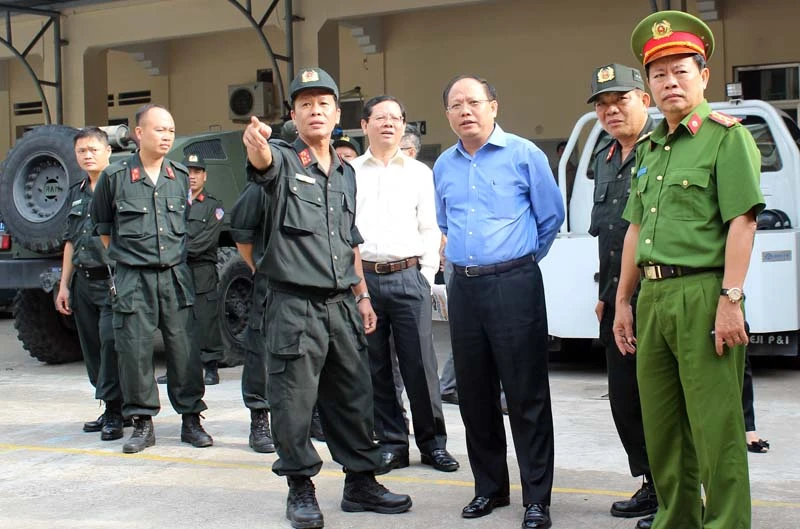 Ông Tất Thành Cang hỗ trợ cho 4 hộ nghèo nhất quận 10 ảnh 2