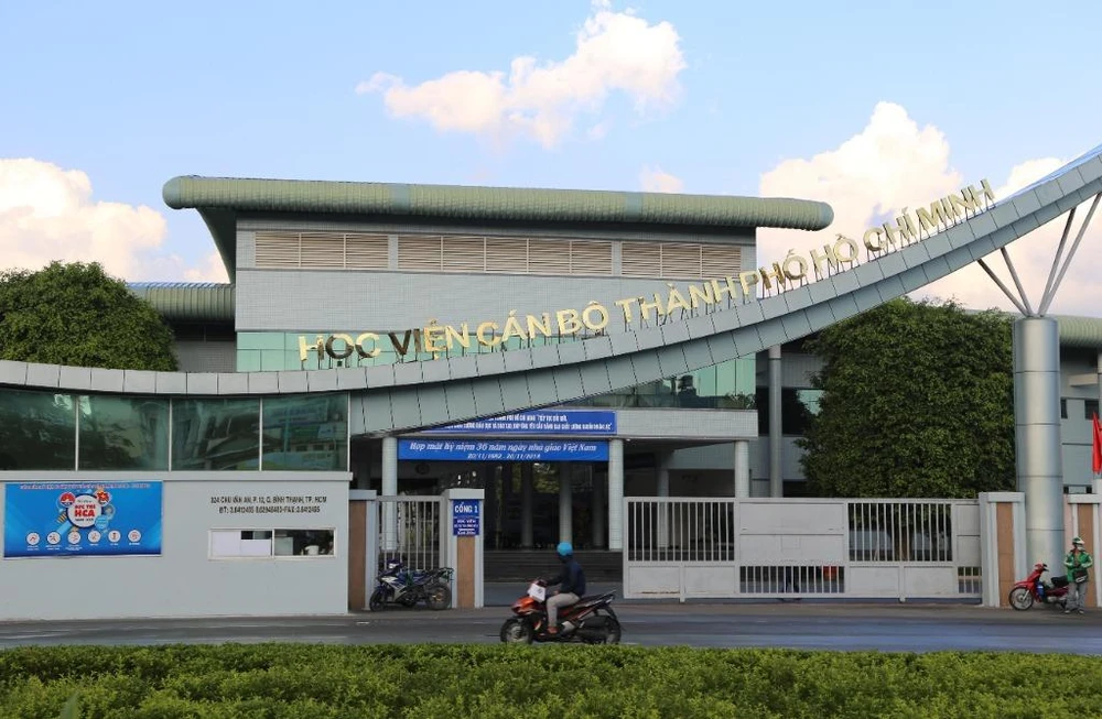 Đề nghị UBKT Thành ủy vào cuộc vụ đấu thầu ở Học viện Cán bộ ảnh 1