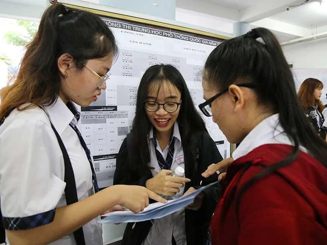 Thứ trưởng Bộ GD&ĐT nói về kỳ thi THPT quốc gia vào tháng 8 ảnh 1