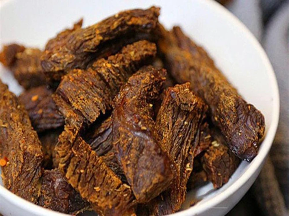 5 loại thịt chế biến cần hạn chế tiêu thụ ảnh 1