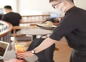 Nhiều quán ăn uống dè dặt chuyện mở cửa trở lại