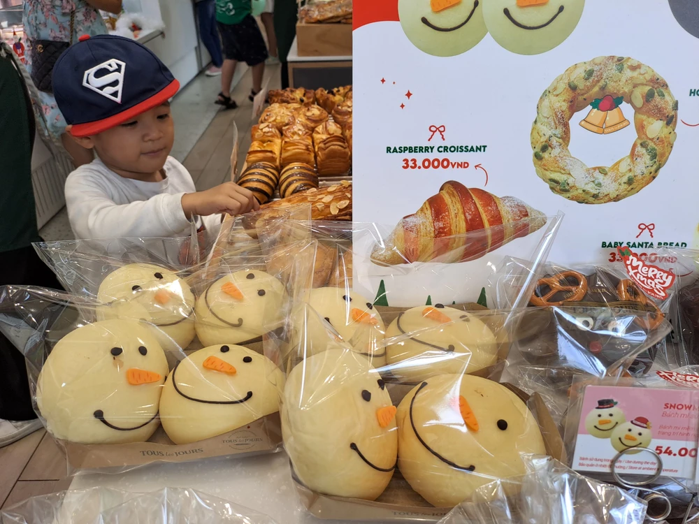 Bánh ngọt tạo hình noel cũng là một trong số món ăn bán chạy mùa giáng sinh 2022