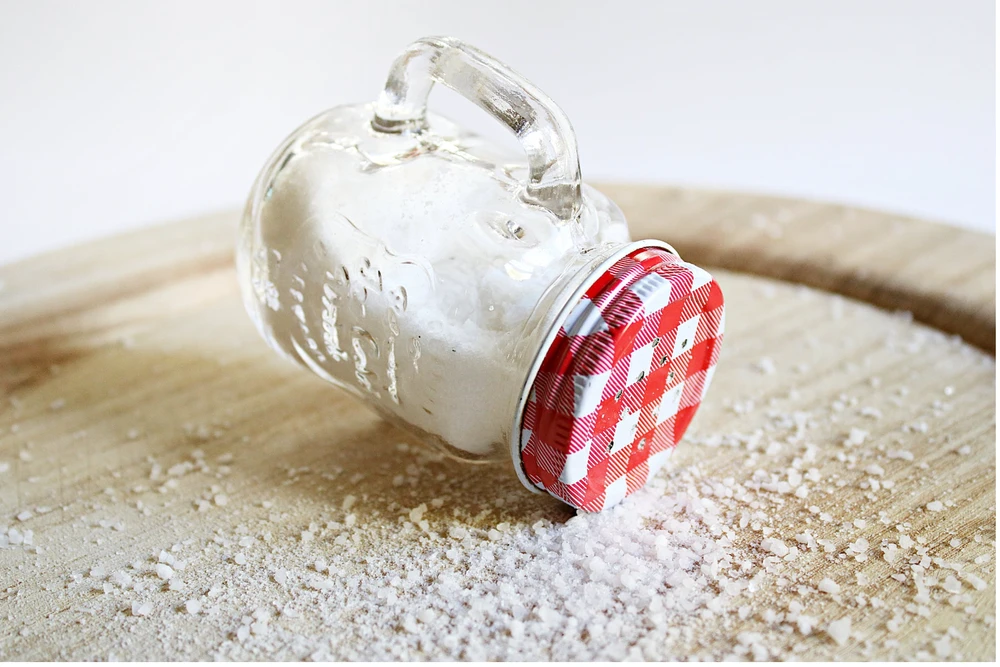 Ăn mặn gây ra nhiều hệ lụy cho sức khỏe. Ảnh: Pexels