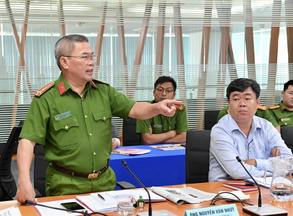 Ông Nguyễn Văn Nhứt phát biểu tại tọa đàm. ẢNH: VIỆT DŨNG