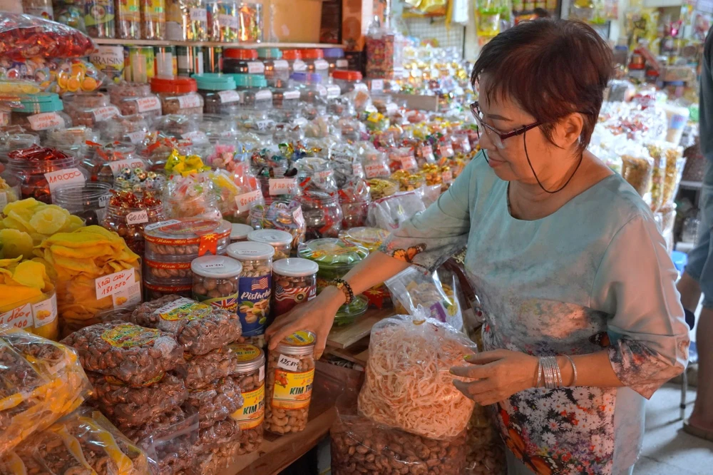 bánh kẹo giảm giá