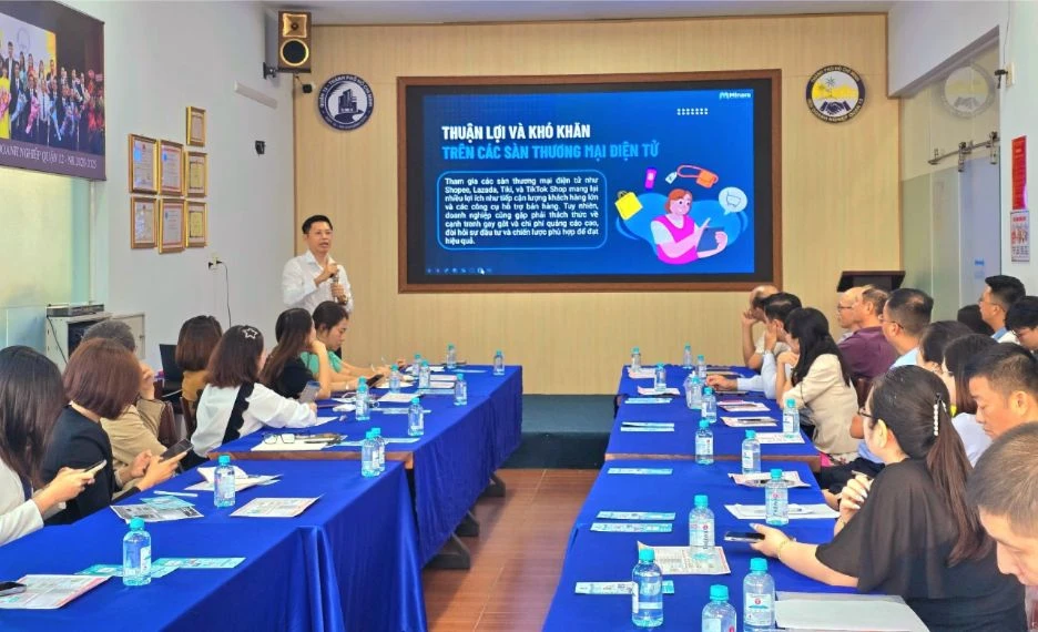 thương mại điện tử