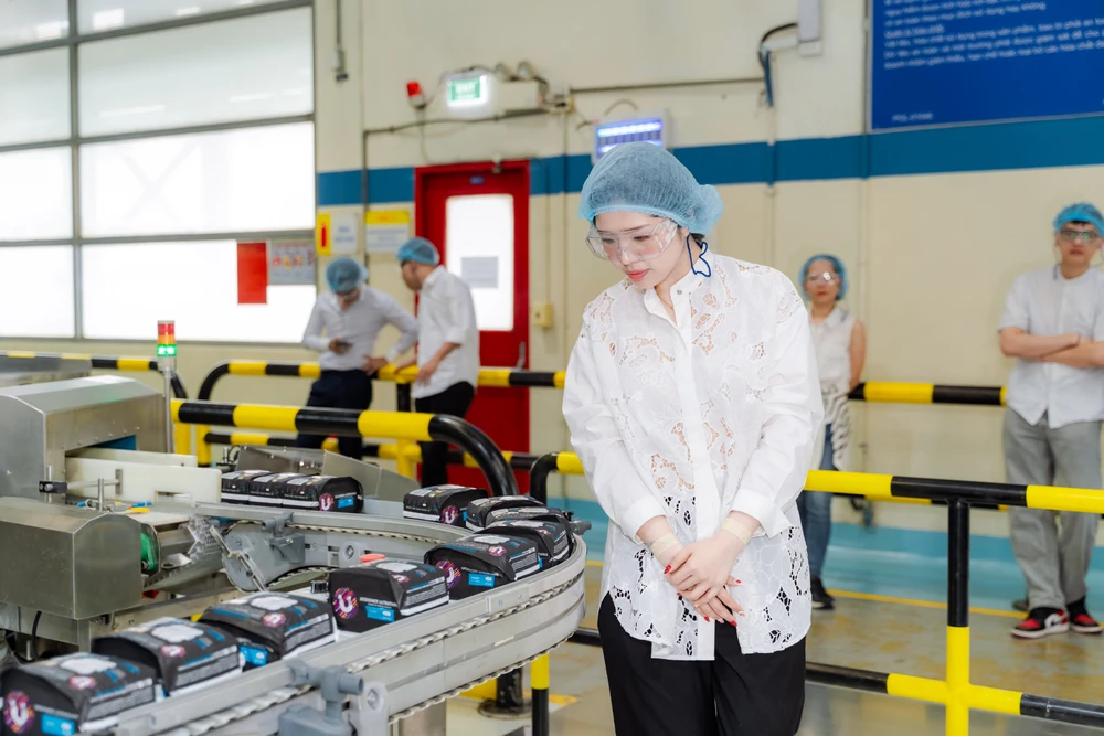 TIẾP thị liên kết