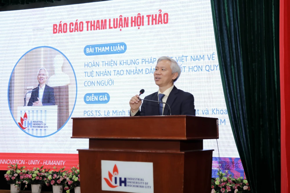 TRÍ TUỆ NHÂN TỌA