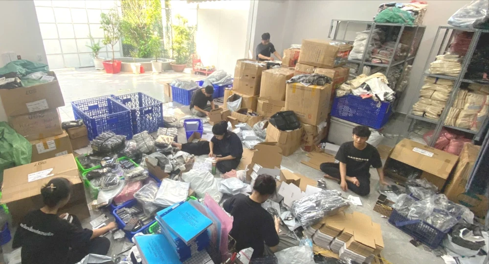 thương mại điện tử