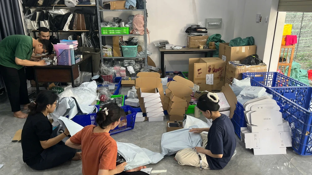 SÀN THƯƠNG MẠI ĐIỆN TỬ