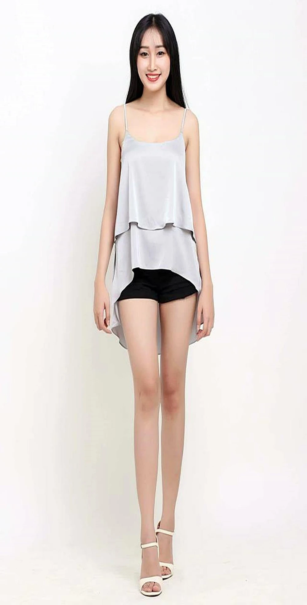 Cô bé trồng thanh long đăng quang Hoa khôi miền Trung ảnh 1