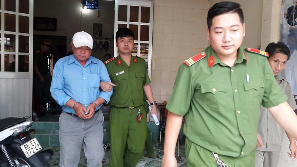 Giám đốc mua bán hóa đơn tiền tỉ bị bắt ảnh 1