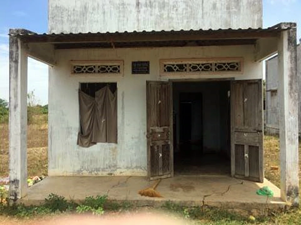 Bé gái 14 tuổi sinh con nghi bị chủ cưỡng hiếp ảnh 2