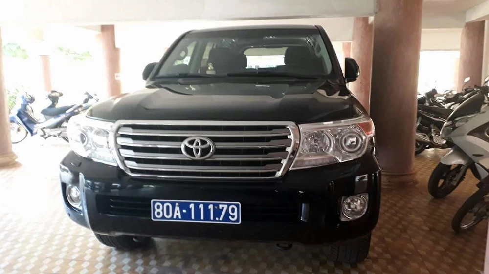 Thường vụ Tỉnh ủy Gia Lai đi 5 xe 80A ảnh 1