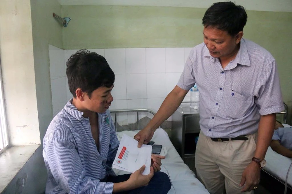 Công an Hàm Thuận Nam báo cáo vụ 2 công an tử vong ảnh 1