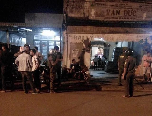 Con rể giết cha vợ đã ra đầu thú ảnh 1