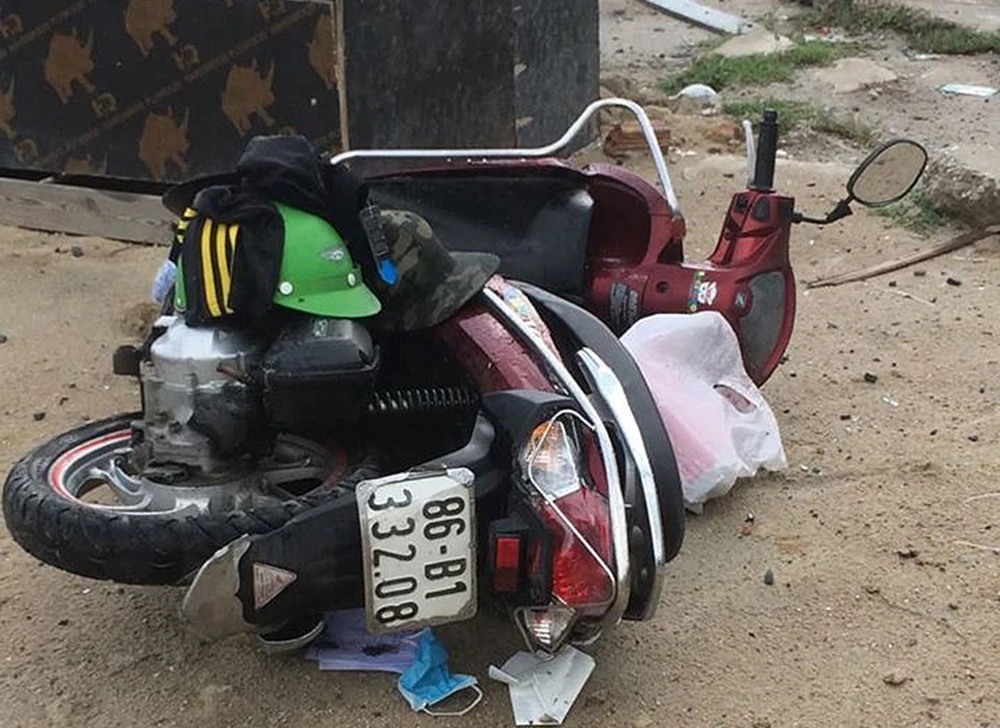 Xe khách lật ở Bình Thuận, nhiều người bị thương ảnh 3