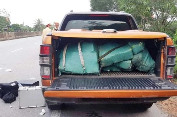 Chủ chiếc xe biển số Bình Thuận chở 3 tạ ma túy nói gì? ảnh 3 Chủ chiếc xe biển số Bình Thuận chở 3 tạ ma túy nói gì? ảnh 3