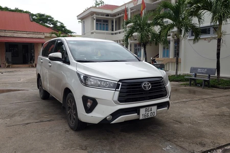 Xe vận chuyển 5kg ma túy đá bị bắt giữ. Ảnh: NY