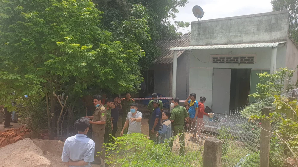 Căn nhà ở thôn Suối Máu, nơi phát hiện thi thể ông T. Ảnh PĐ.