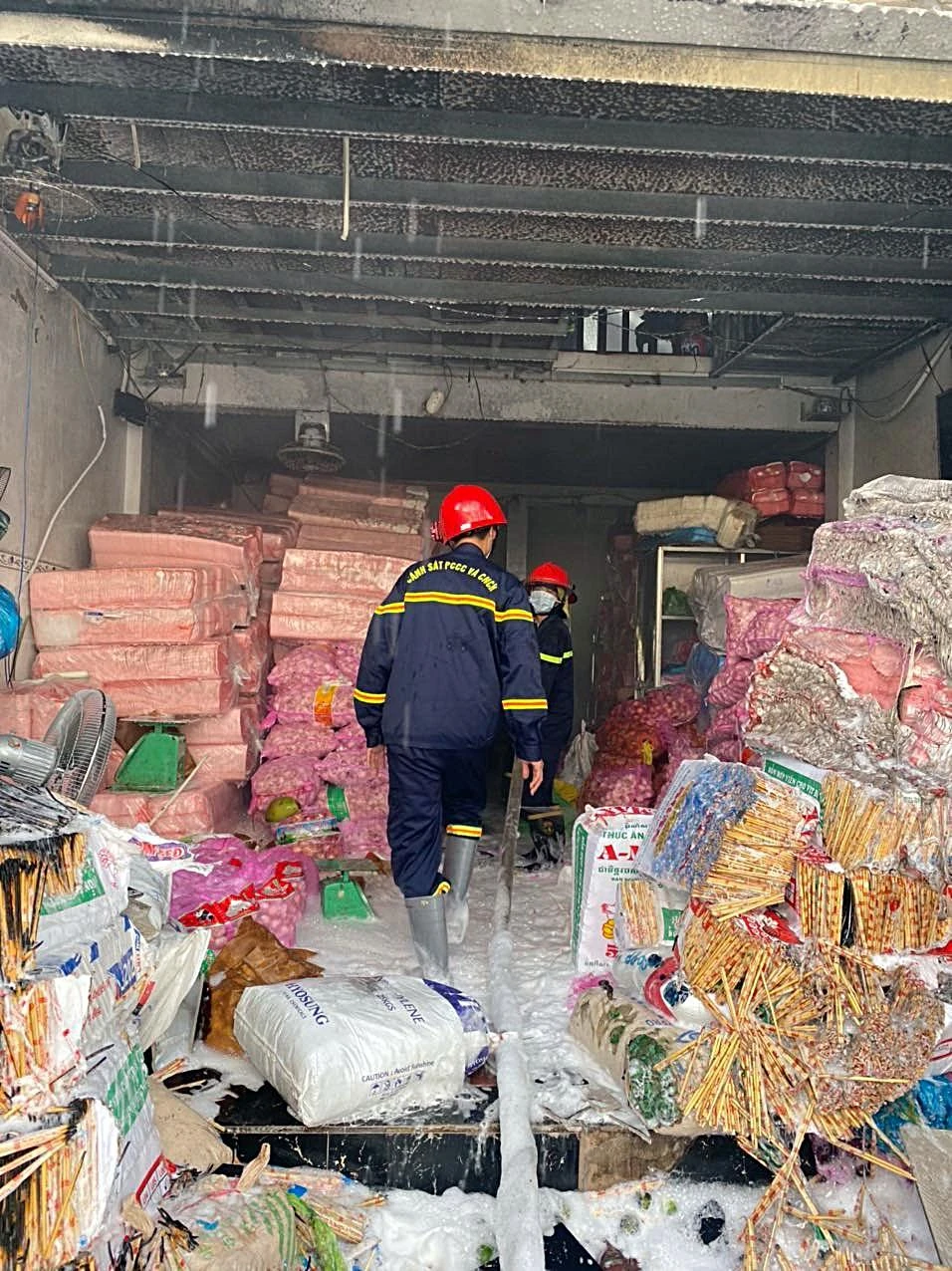 Vụ cháy gây thiệt hại tài sản không đáng kể.