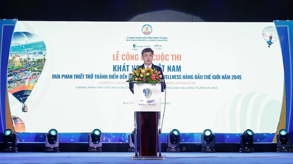 Ông Nguyễn Minh, Phó Chủ tịch UBND tỉnh Bình Thuận phát biểu lại lễ công bố. Ông Nguyễn Minh, Phó Chủ tịch UBND tỉnh Bình Thuận phát biểu lại lễ công bố.