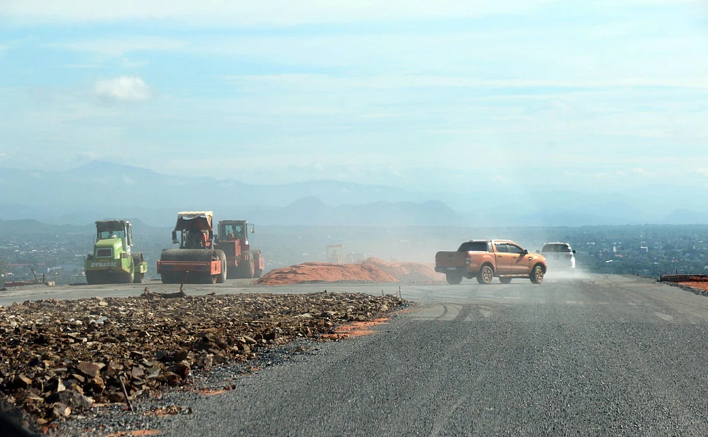 Tuyến đường 719B đang thi công.