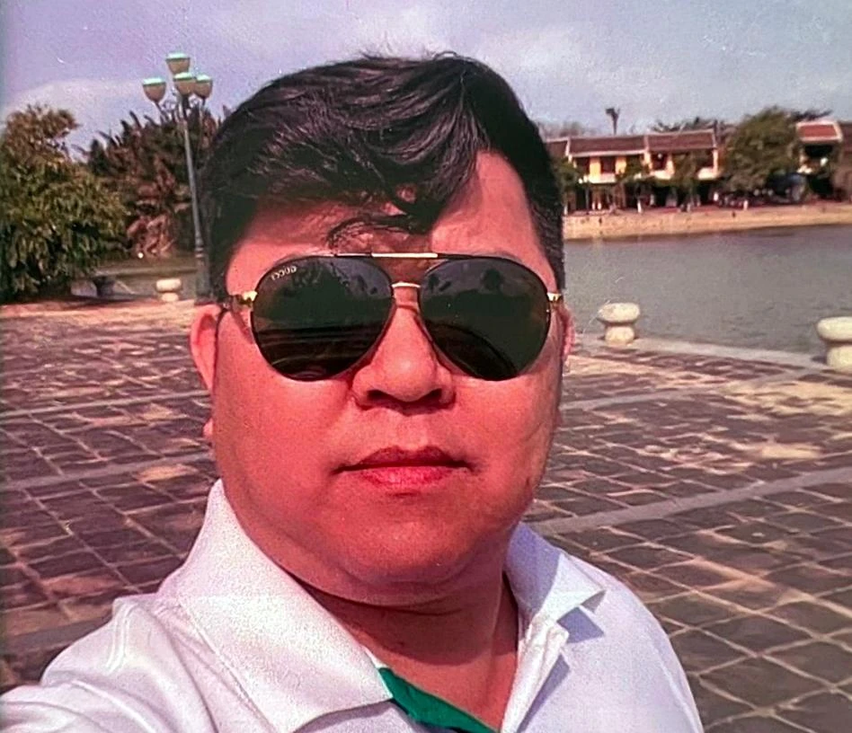 Trong thời gian lẩn trốn, Thái tiếp tục vào vai một đại gia để lừa đảo.