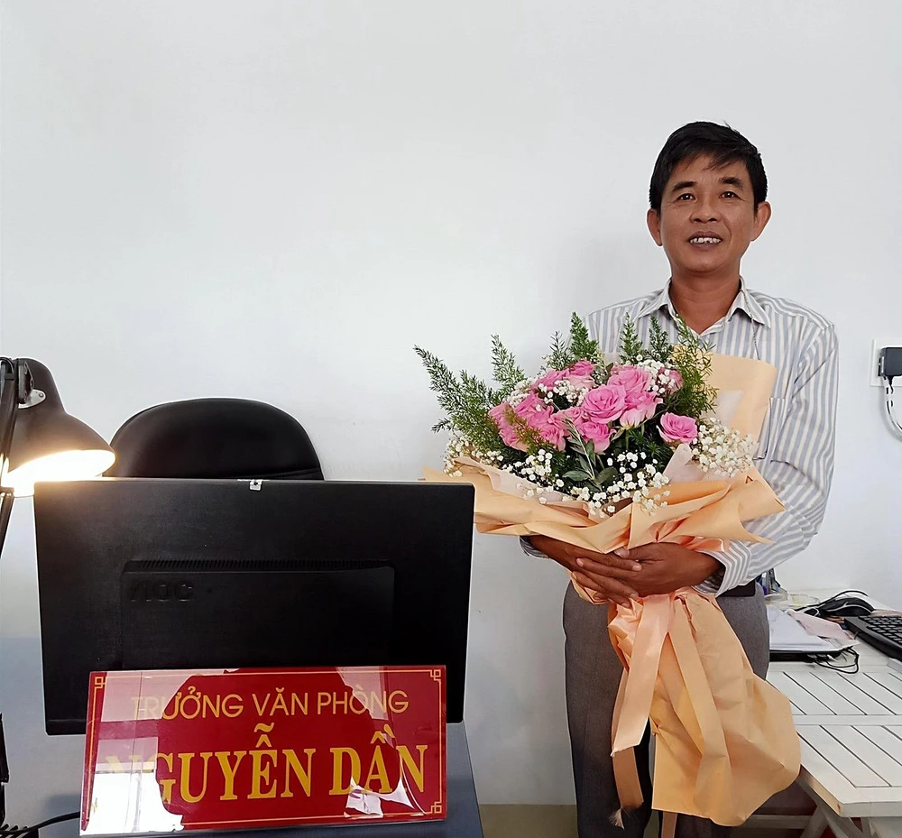 Công chứng viên Nguyễn Dần. Ảnh FB.