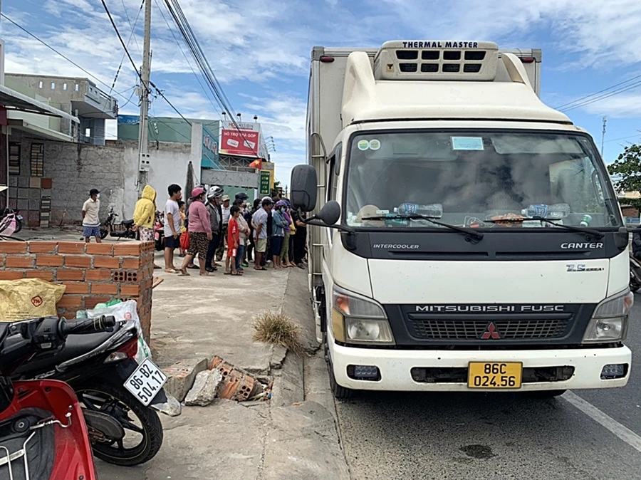 Hiện trường vụ tai nạn. Ảnh: PĐ