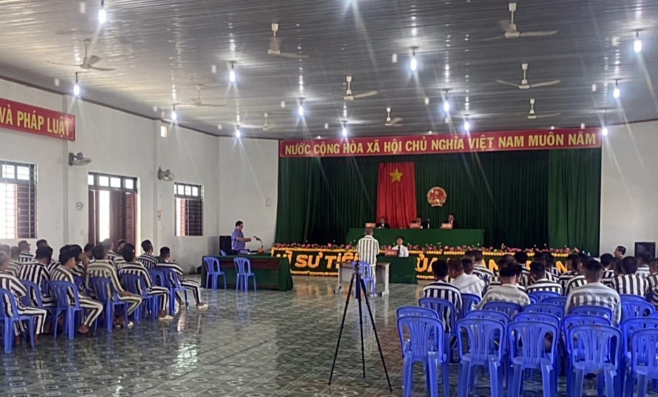 Bắt giữ phạm nhân phạm tội giết người, cướp tài sản bỏ trốn khỏi trại giam ảnh 1